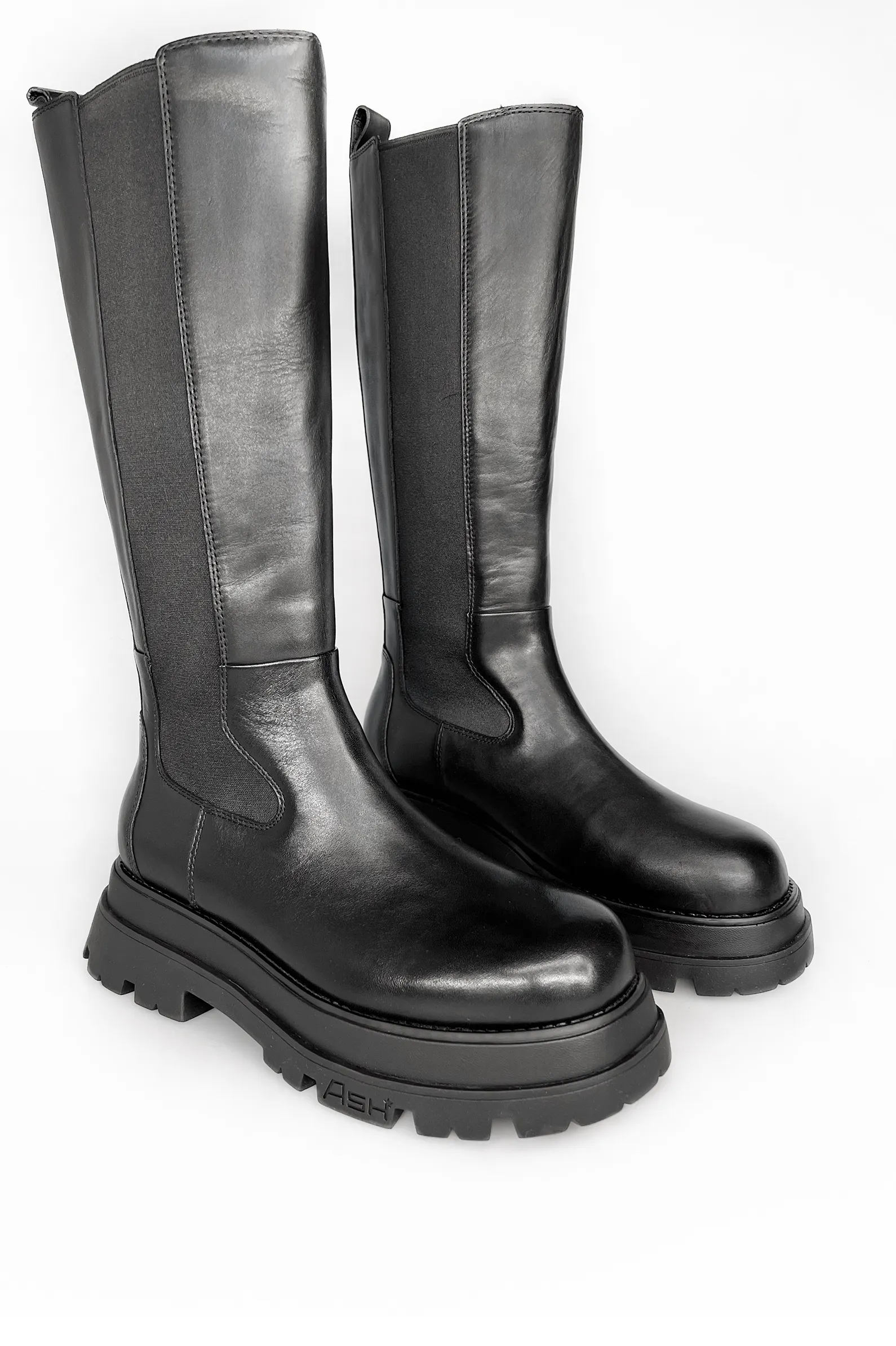 Сапоги жен. АРТ.EDEN-FW22-M-136760-001,чер,н.к-тек/н.к
